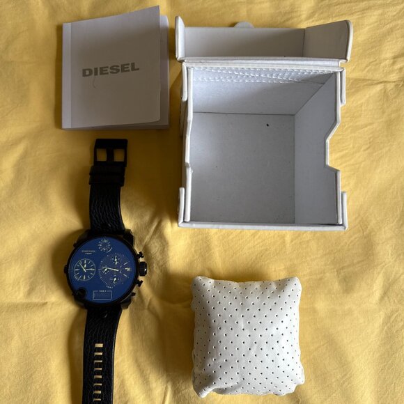 Diesel Men's Mr. Big Daddy Black Leather Chronograph Watch DZ7127 - Picture 1 of 11